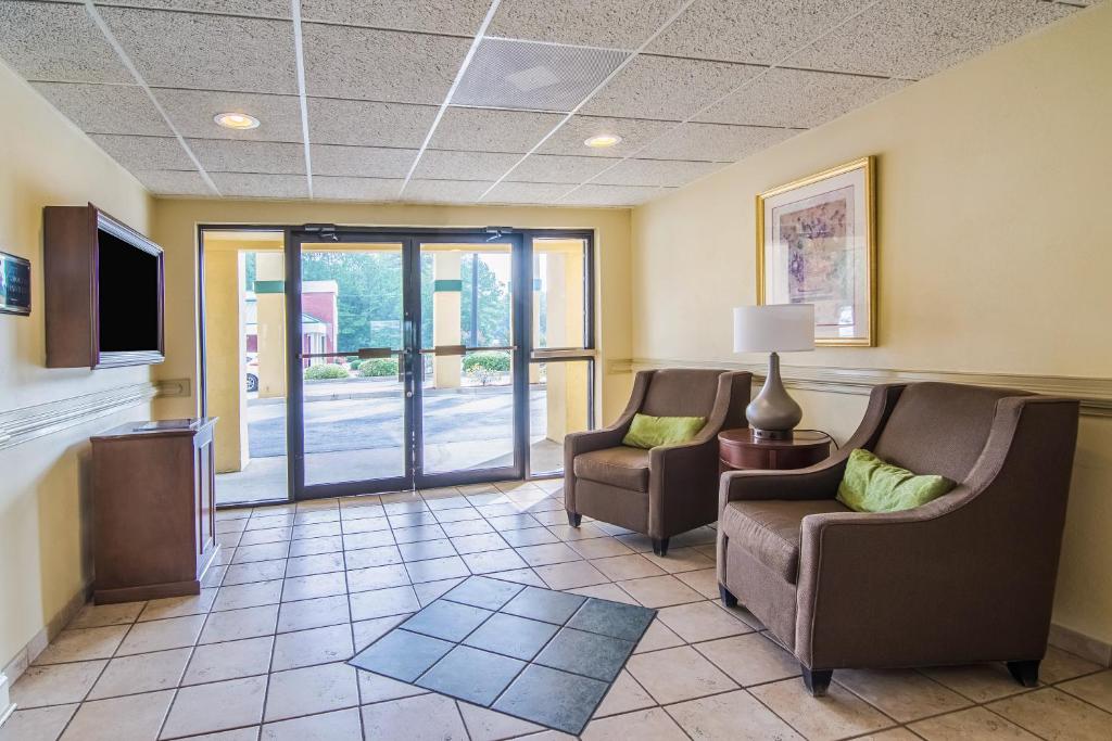 Baymont by Wyndham North Myrtle Beach - image 5