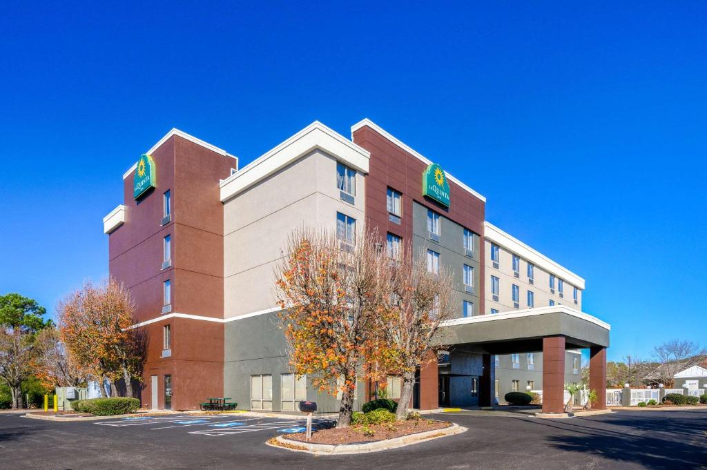 La Quinta Inn by Wyndham North Myrtle Beach - main image