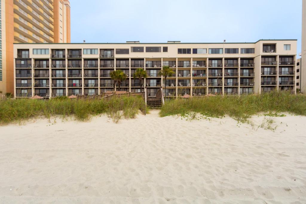 Peppertree by the Sea by Capital Vacations - main image
