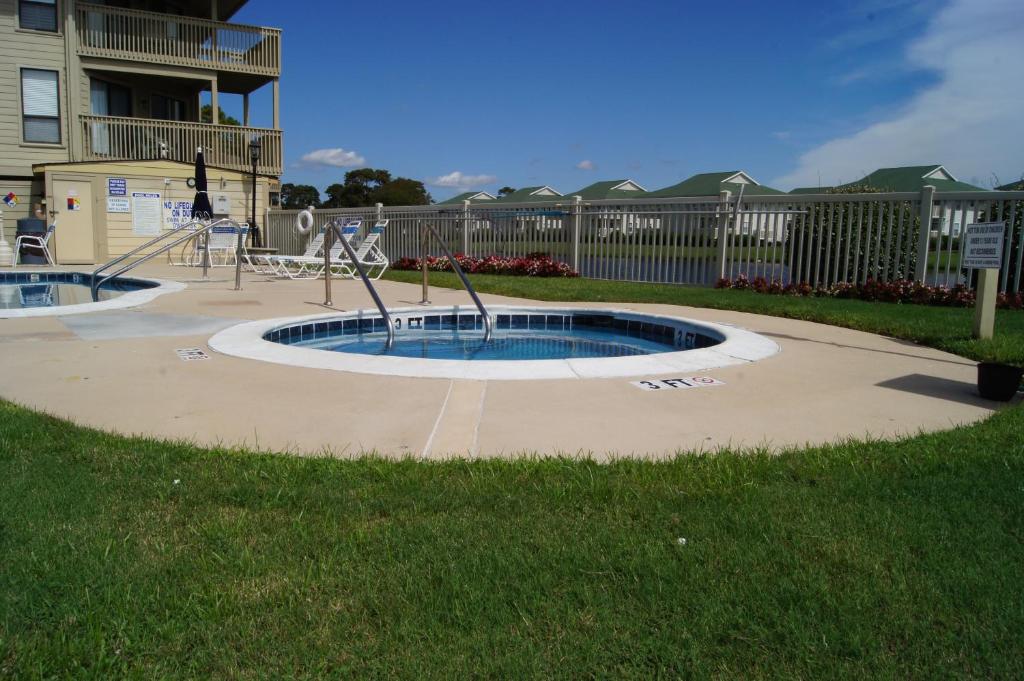 Tilghman Lakes B3 Condo - image 4