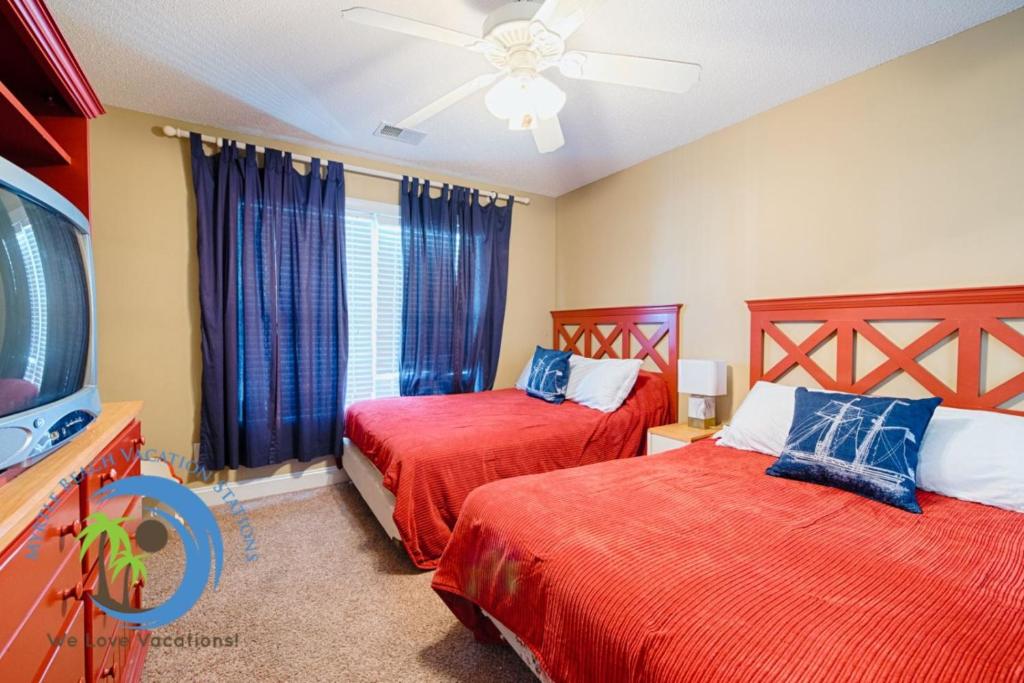 Cherry Grove Beach House - image 3