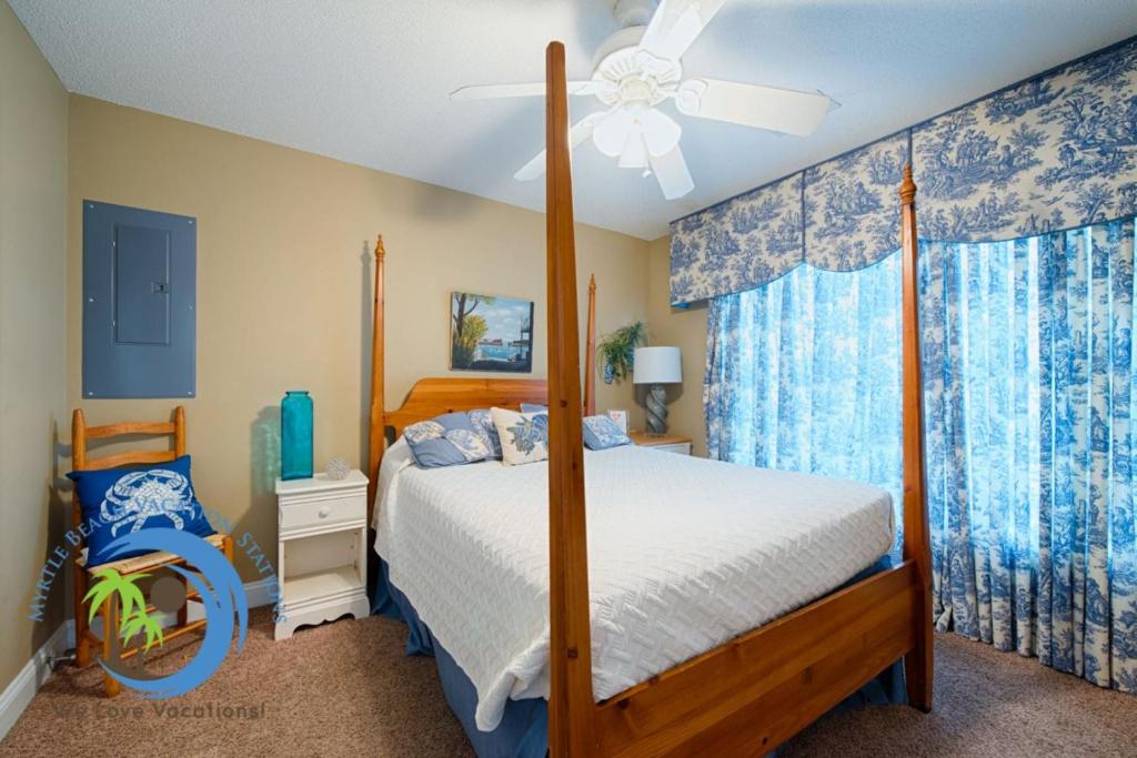 Cherry Grove Beach House - image 4