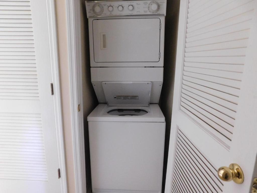Ironwood Condominium #833 - image 3