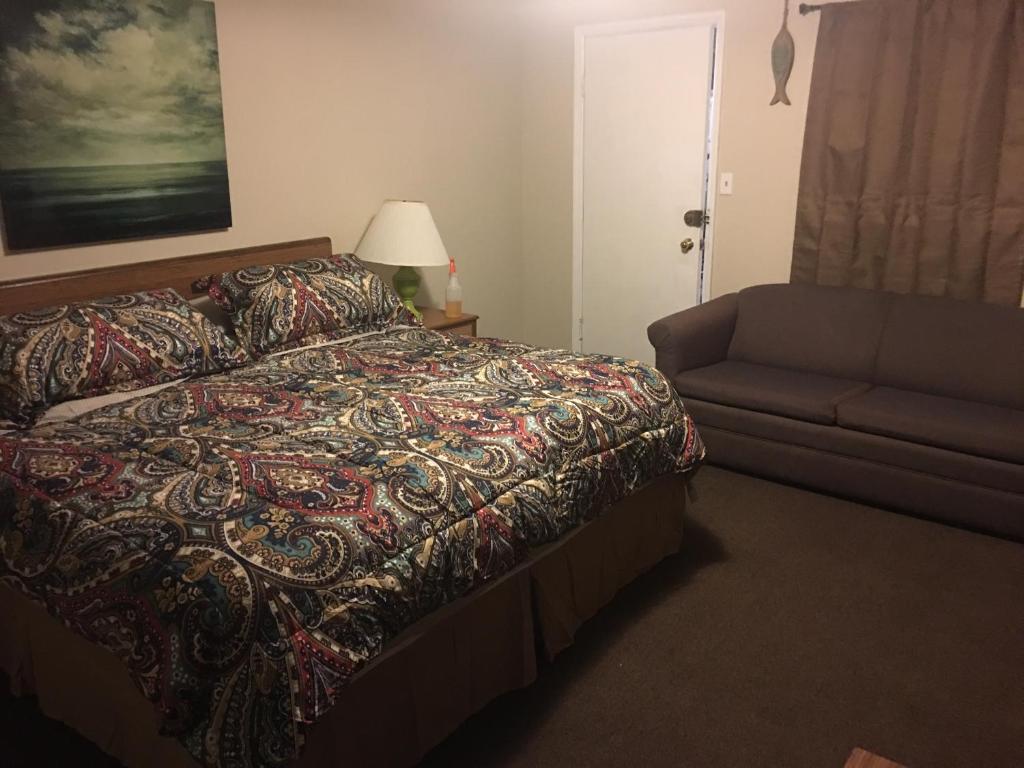 Riviera Motor Lodge - image 4