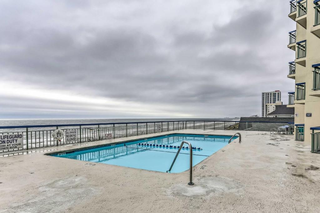 North Myrtle Beach Condo with Pool and Ocean Access! - image 3
