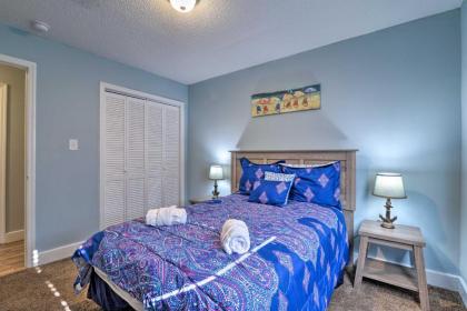 Summertime Getaway - Steps from Atlantic Beach! - image 18