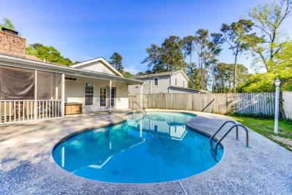 Cherry Grove Escape