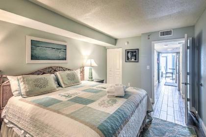 N Myrtle Beach Condo with Ocean View and Lazy River! - image 10