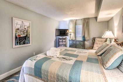 N Myrtle Beach Condo with Ocean View and Lazy River! - image 12