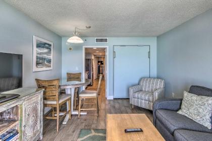 N Myrtle Beach Condo with Ocean View and Lazy River! - image 5