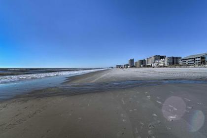 Atlantic Beach Escape about 2 Mi to Barefoot Landing! - image 6