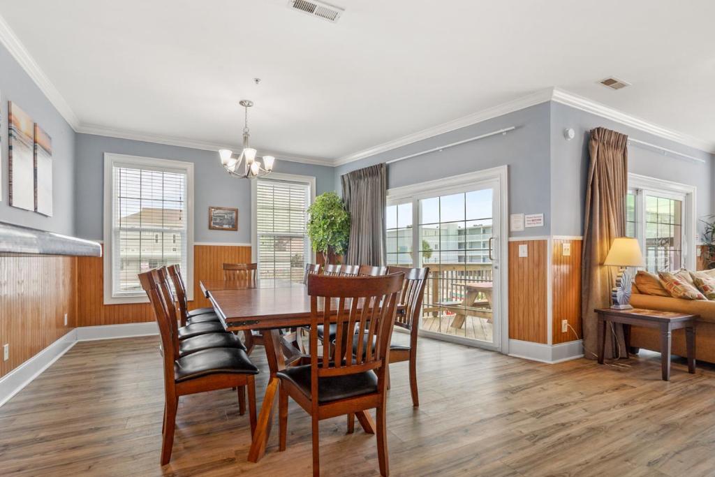 Atlantic Breeze Villa A - image 5