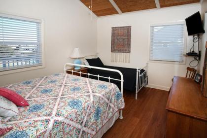 Reunion Place - image 7