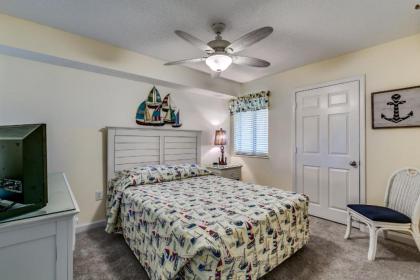 North Shore Villas 405 - Upscale oceanfront condo with jacuzzi tub and lazy river - image 11