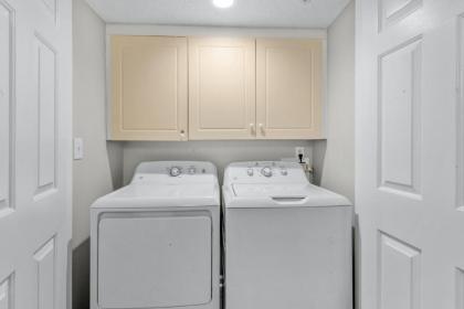 Ocean Bay Club 807 - Naturally beautiful unit with a recliner and indoor pool - image 17