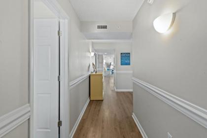 Ocean Bay Club 807 - Naturally beautiful unit with a recliner and indoor pool - image 8