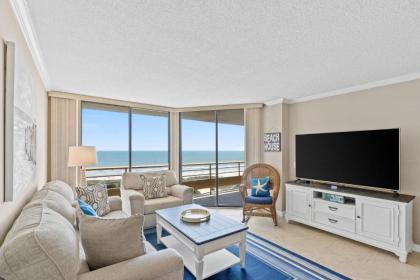 Ocean Creek C10 - 3 Bedroom condo with access to volleyball court and restaurant plus pools