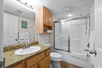 South Shore 702 - Spacious condo with a gorgeous ocean front view - image 17