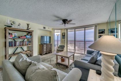 South Shore Villas 704 - Beautifully decorated 7th floor condo and a lazy river