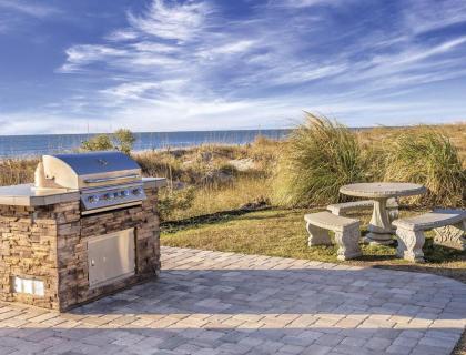 Beauty and Comfort at Cherry Grove Beach Condo - Studio #1 - image 2
