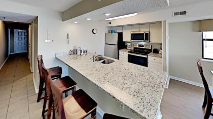 Oceans 504 2BR 2BA Oceanfront Condo - image 1