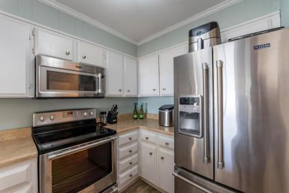 Charming Ocean-view Condo at Ocean Pier 3 - image 2