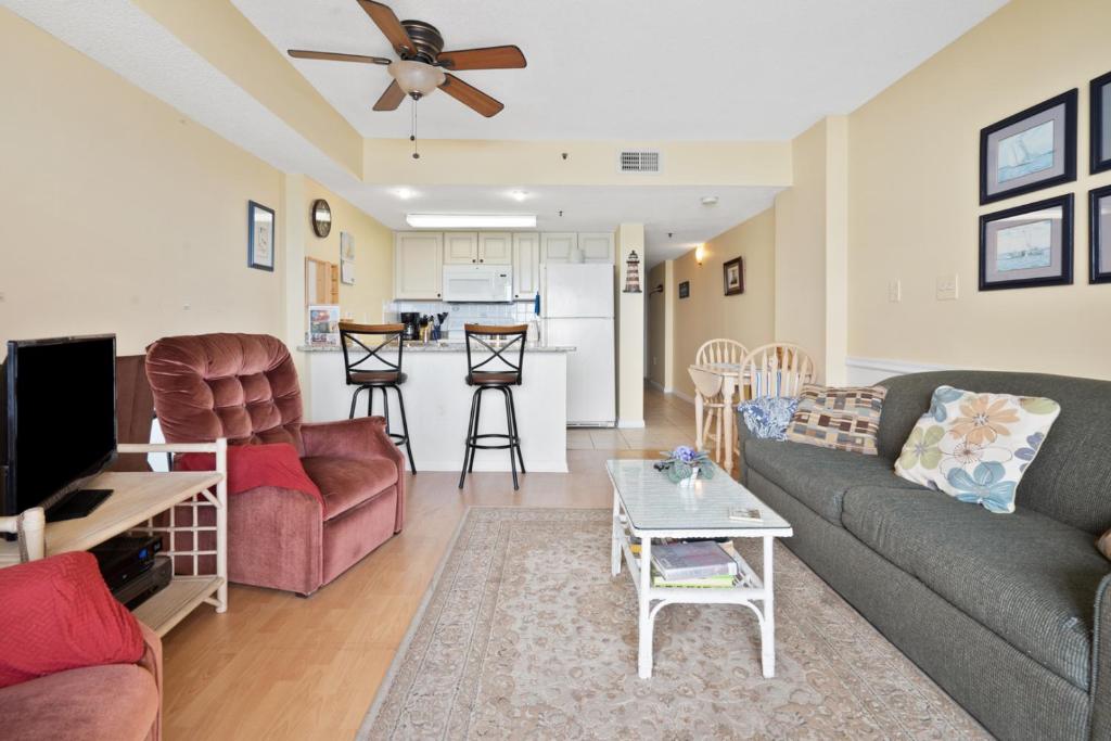 Sea Pointe 306 - image 3
