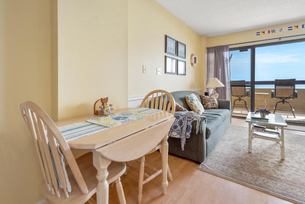 Sea Pointe 306 - image 4
