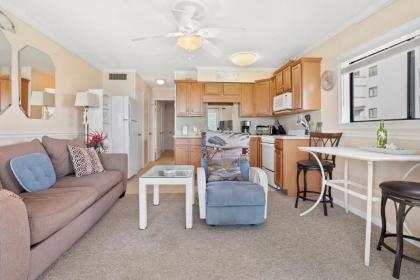 Sea Cabin 224 - image 16