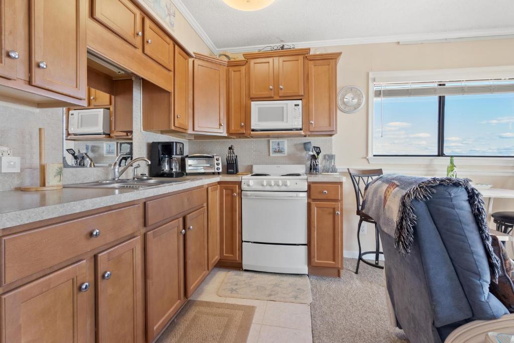 Sea Cabin 224 - image 3