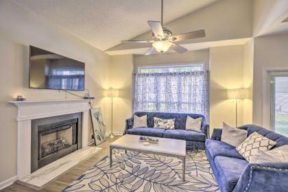 North Myrtle Beach Townhome with Community Pool - image 2