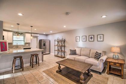 Coastal Townhome with Patio about 2 Mi to Beach! - image 4