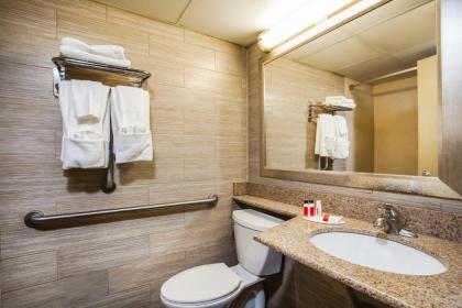 Howard Johnson by Wyndham North Plainfield - image 14