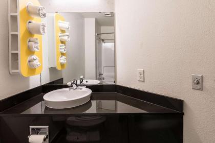 Motel 6-North Richland Hills TX - NE Fort Worth - image 10