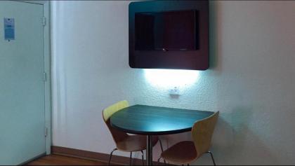 Motel 6-North Richland Hills TX - image 13