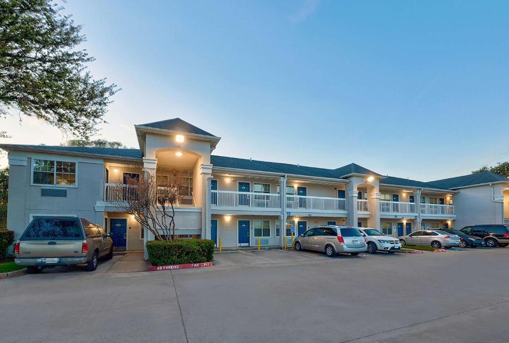 Studio 6-North Richland Hills TX - Fort Worth - image 7