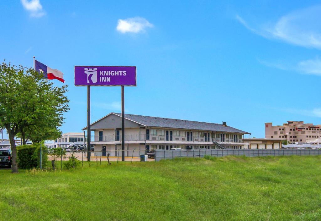 Knights Inn North Richland Hills - main image