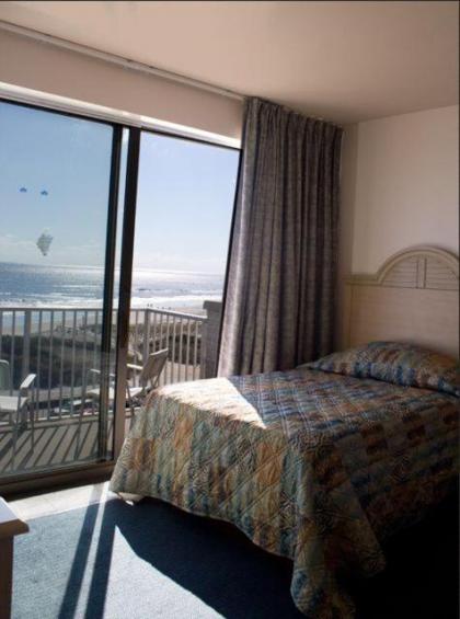 Acropolis Oceanfront Resort - image 2