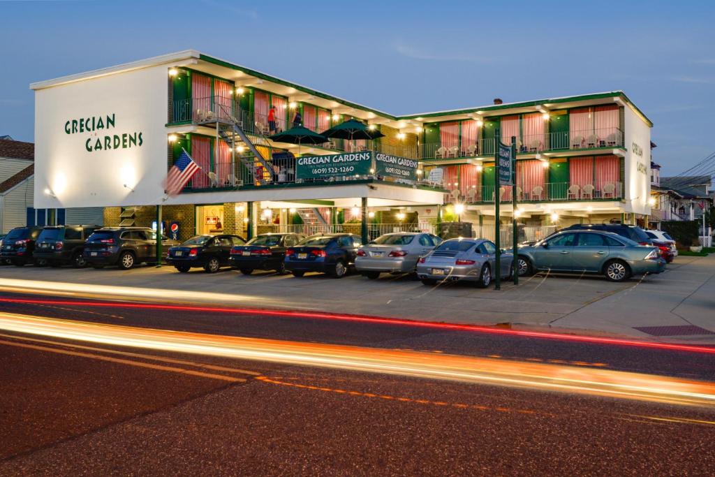 Grecian Garden Motel - main image