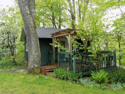 Wilderness Inn Bed and Breakfast - image 2