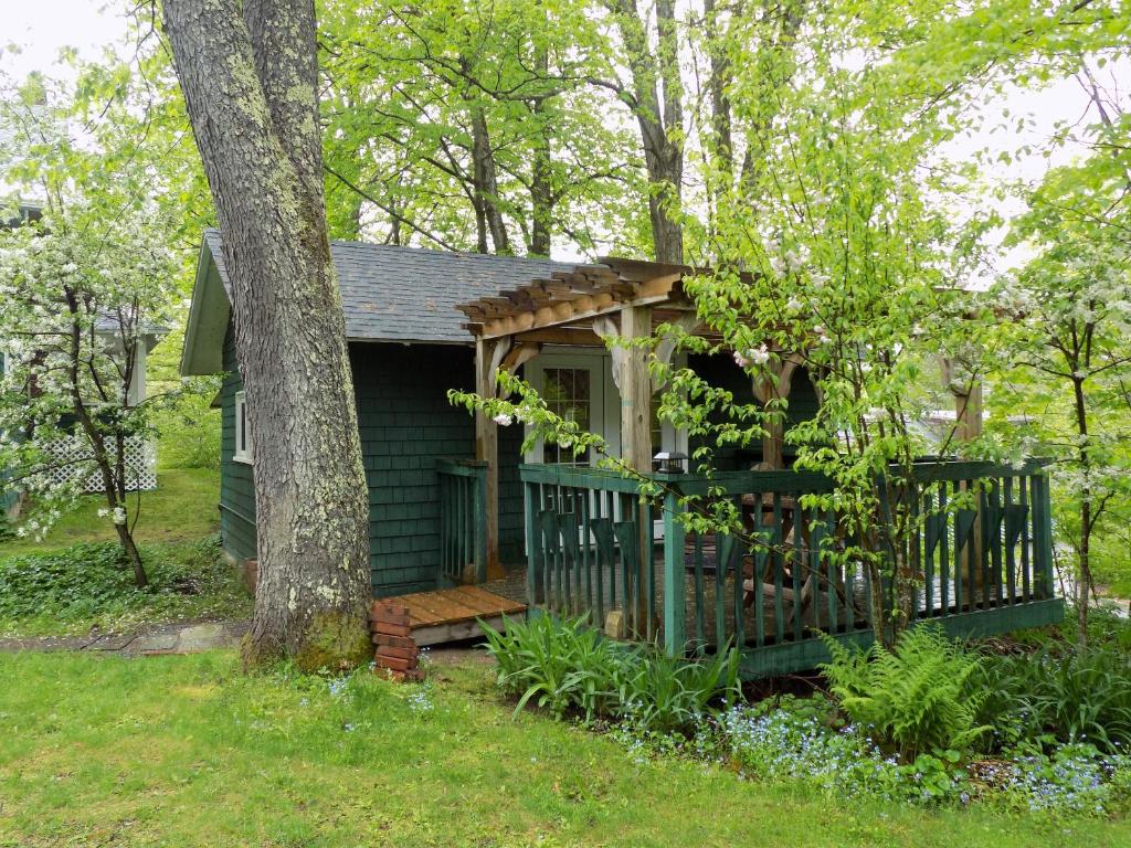Wilderness Inn Bed and Breakfast - image 2