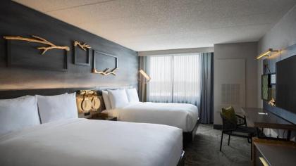 Renaissance Chicago North Shore Hotel - image 5