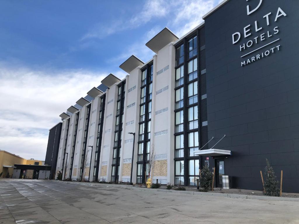 Delta Hotels by Marriott Denver Thornton - main image
