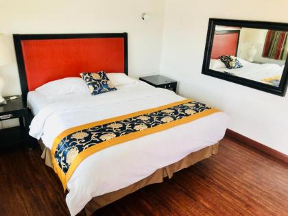 norwalk inn  suites Norwalk