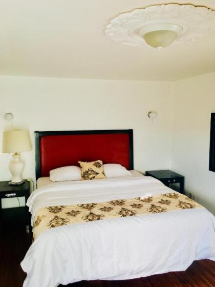 norwalk inn & suites - image 3