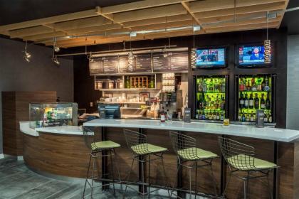 Courtyard by Marriott Norwich - image 21