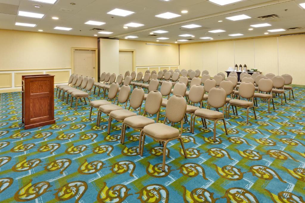Holiday Inn Norwich an IHG Hotel - image 7