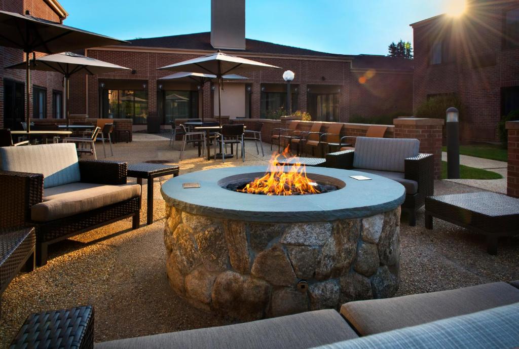 Courtyard by Marriott Boston Norwood/Canton - main image