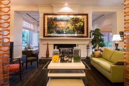 Hilton Garden Inn White Marsh - image 16