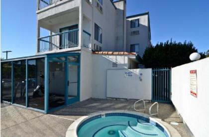 America's Best Value Inn of Novato - image 12